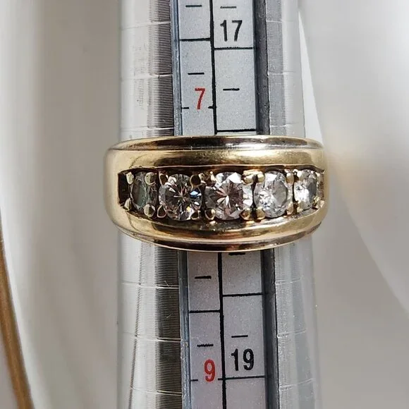 [SOLD] Vid Clip 9.38g 14k SOLID Gold Diamond Channel Set Ring Signed Sz 8 - Picture 10 of 13